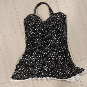 Profile By Gottex Black and‎ White One Piece Swimsuit size 6